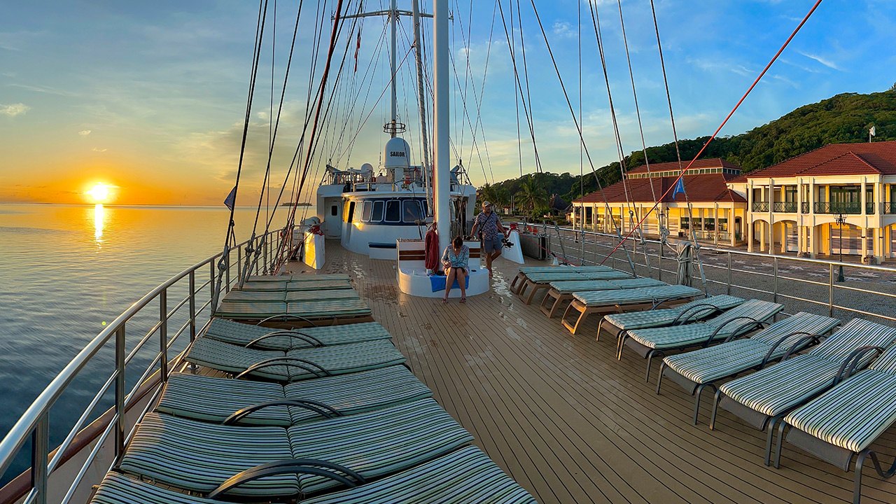 Tahiti Cruises - 10 Nights - Panorama II